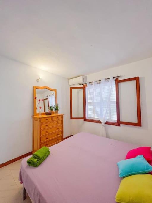 Ca Na Fulla. Agradable Casa Con Jardin Y Piscina. Holiday home *